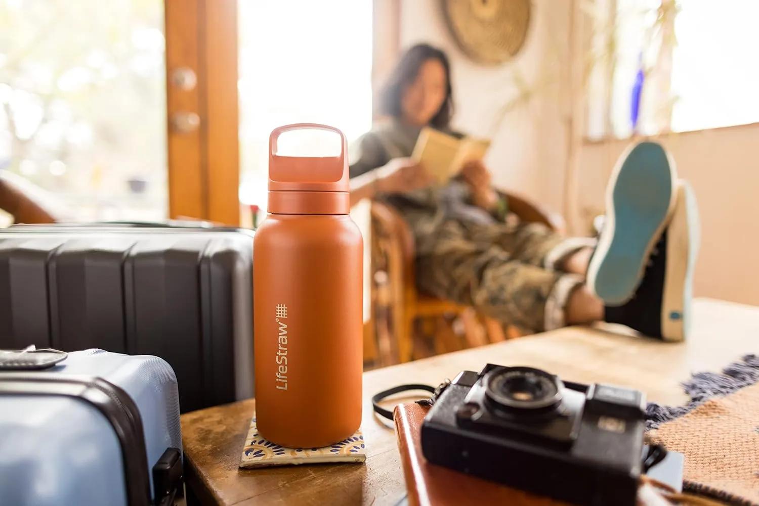 LifeStraw Go Series  Insulated Stainless Steel Water Filter Bottle for Travel and Everyday Use Removes Bacteria, Parasites and Microplastics, Improves Taste, 1L Kyoto Orange