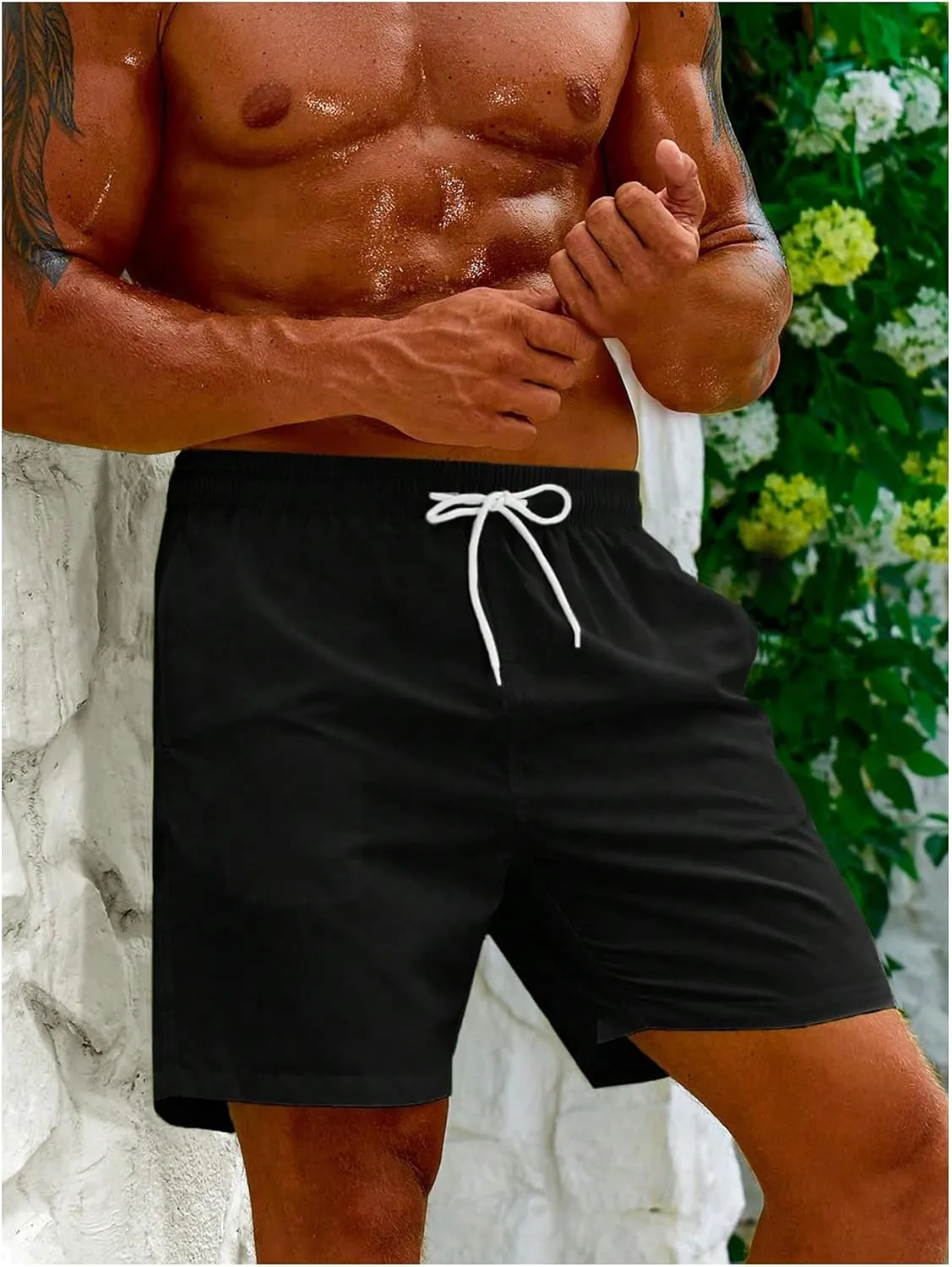 SweatyRocks Men's Drawstring Waist Swim Trunks Solid Bathing Suits Shorts with Pockets