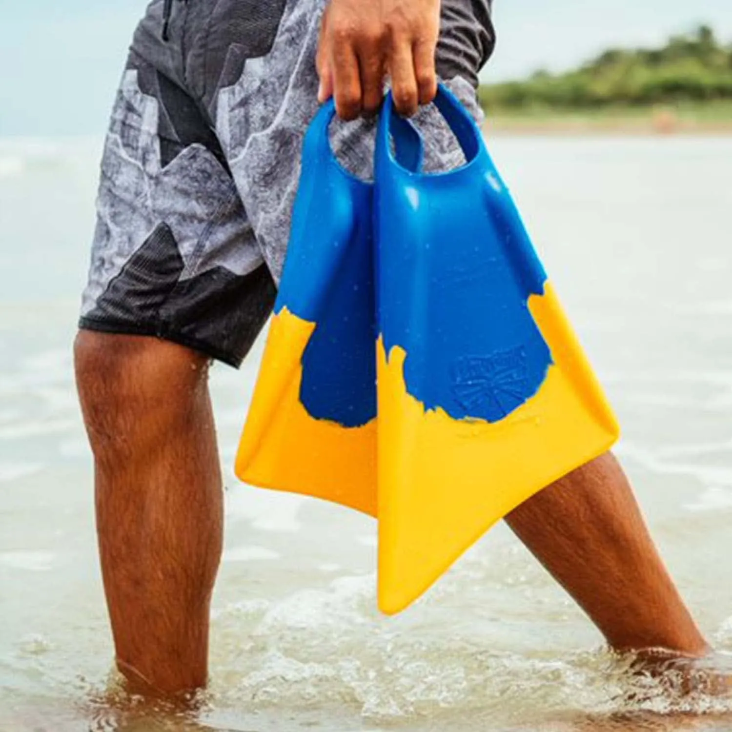 Swim Fins Churchill Makapuu Malaysian or Gum Rubber. Patented Design for Swimming Fin Propulsion, Diving, Surfing, Bodyboarding, Unisex.